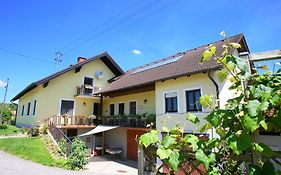 Spezialitätenhof Familie Eichmann